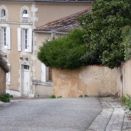 L'appart-route Des Thermes Apartment *